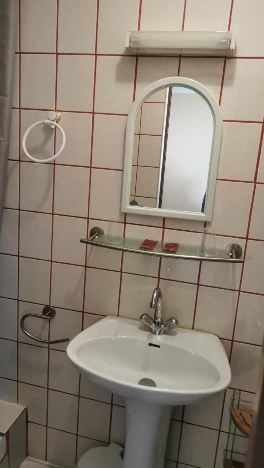 Auberge Des Pins Aubenas Esterno foto