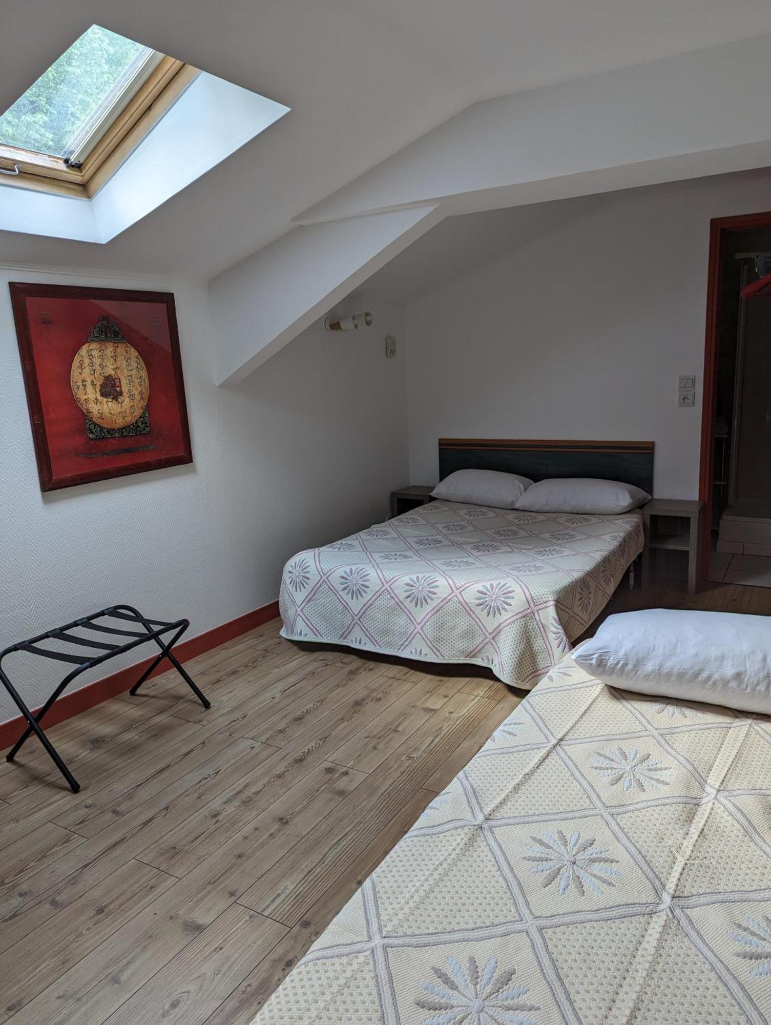 Auberge Des Pins Aubenas Esterno foto