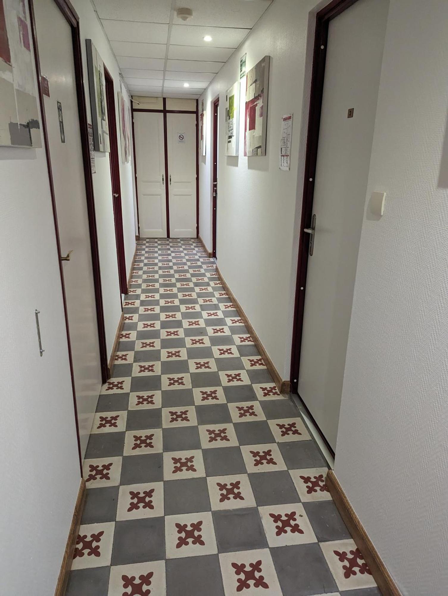 Auberge Des Pins Aubenas Esterno foto